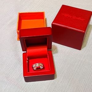 Robbins brothers size 7 or 7.5 white gold ring